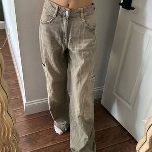 Zara TRF Mid-rise Baggy Cargo Style Jeans
